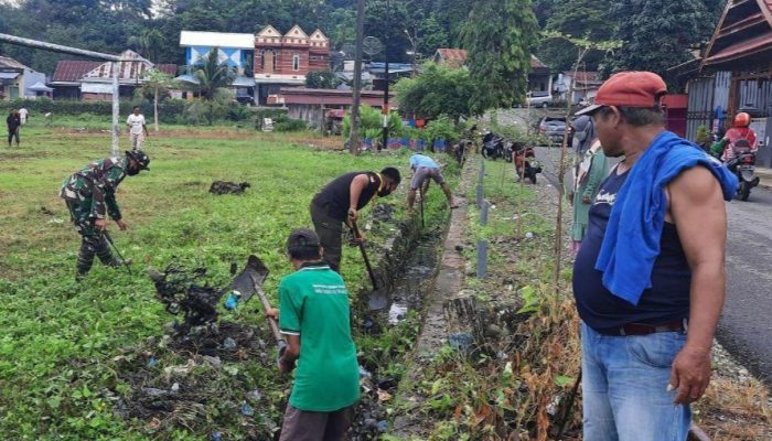 Koramil 1403-01/Larompong Laksanakan Karya Bakti, Serma Ahmadi: Kemanunggalan TNI 